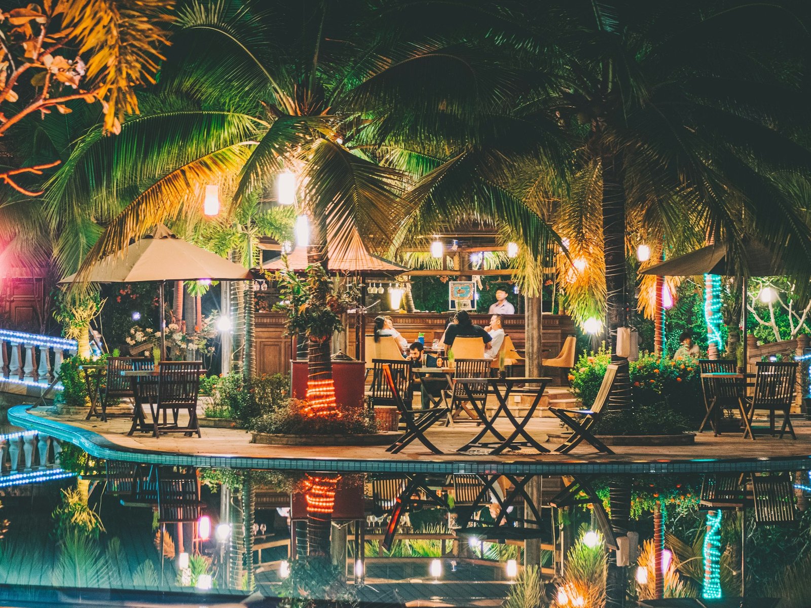 night after the pools with private dining